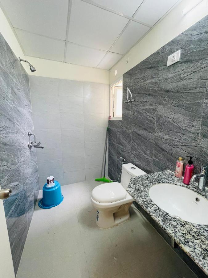 Alankrita Homes Лакнау Екстериор снимка